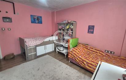 BUCA FIRAT MAHALLESİ'NDE DOGALGAZLI GENİŞ İSTER OTURUMLUK İSTER YATIRIMLIK 3+1 SATILIK DAİRE