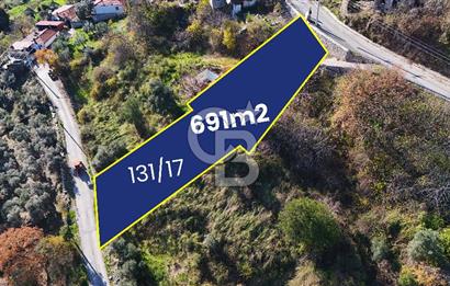 Muğla Menteşede Manzaralı 4 Odalı Köy Evi + 691 m² tarla