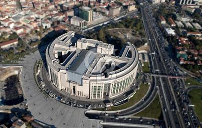 ŞİŞLİ HALİDE EDİP ADIVAR KUTLUBEY SOKAK'TA SATILIK 2+1 DAİRE