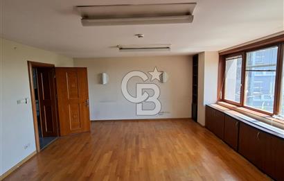 BEŞİKTAŞ BALMUMCU OTOPARKLI BAHÇELİ KURUMSAL KİRALIK MÜSTAKİL TİCARİ BİNA