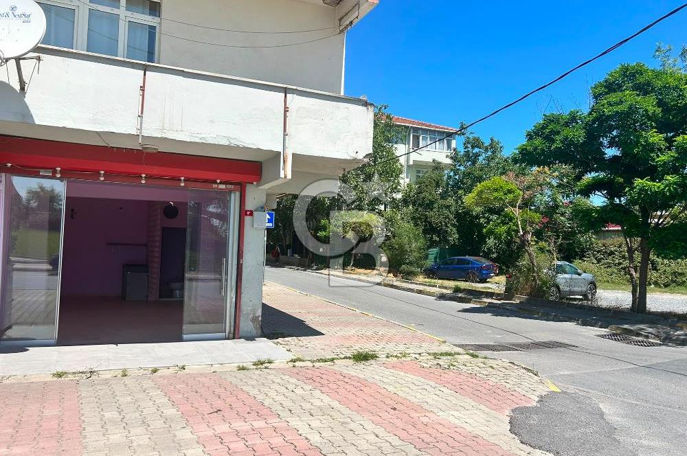 SARIGAZİ FERİHA ÖZ HASTANESİ YAKINI CADDE ÜZERİ KİRALIK DÜKKÂN