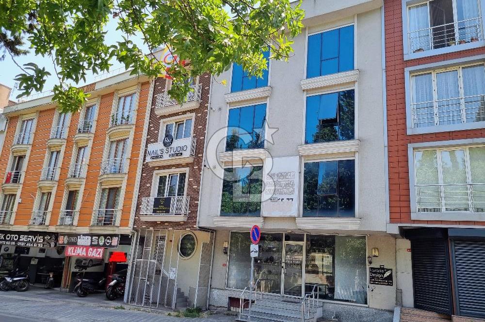 ATAŞEHİR İÇERENKÖY'DE SATILIK KOMPLE BİNA
