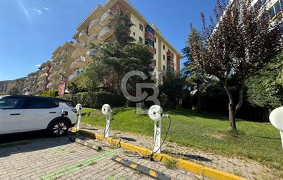 Sancaktepe Sarı Evler Sitesi 2+1 Arakat Daire-Kadir Akar