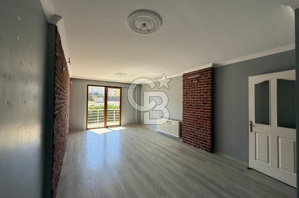 Sancaktepe Sarı Evler Sitesi 2+1 Arakat Daire-Kadir Akar