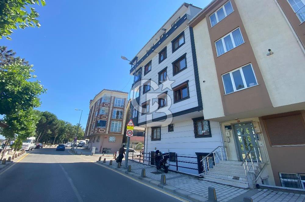 ÇEKMEKÖY ÇAMLIK MAHALLESİ'NDE 75 m² KİRALIK 2+1 DAİRE
