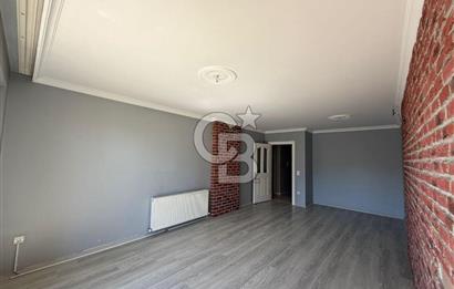 Sancaktepe Sarı Evler Sitesi 2+1 Arakat Daire-Kadir Akar