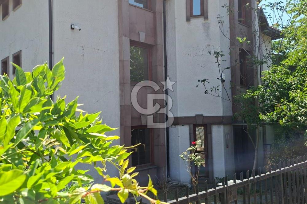 BEŞİKTAŞ BALMUMCU OTOPARKLI BAHÇELİ KURUMSAL KİRALIK MÜSTAKİL TİCARİ BİNA