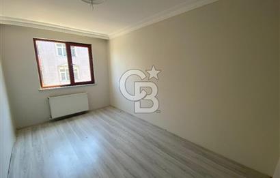 ÇEKMEKÖY ÇAMLIK MAHALLESİ'NDE 75 m² KİRALIK 2+1 DAİRE