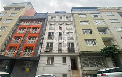 ŞİŞLİ HALİDE EDİP ADIVAR KUTLUBEY SOKAK'TA SATILIK 2+1 DAİRE