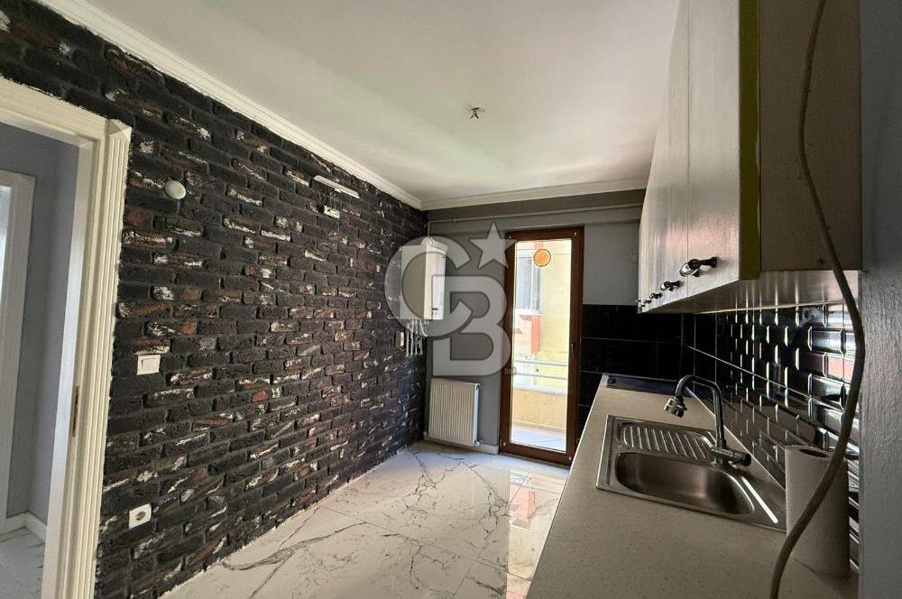 Sancaktepe Sarı Evler Sitesi 2+1 Arakat Daire-Kadir Akar