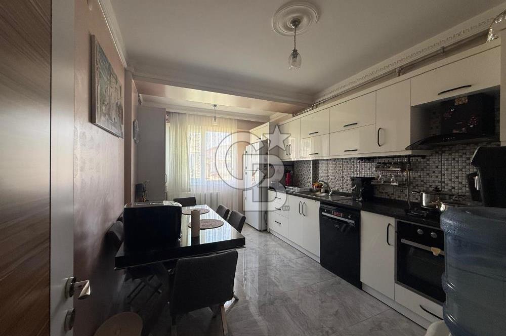Kendine Ait Bahçesi Olan Teraslı Satılık Dubleks Daire