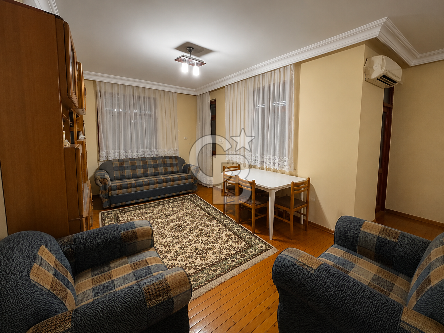 MEYDANKAVAĞI’NDA SATILIK DUBLEX 4+1  DAİRE