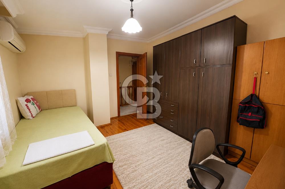 MEYDANKAVAĞI’NDA SATILIK DUBLEX 4+1  DAİRE