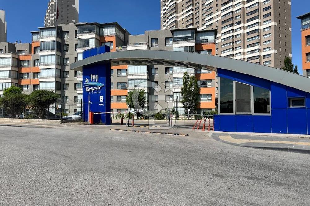 KAŞMİR GÖL EVLERİ AKSU BLOK FULL YAPILI KİRALIK 4+1 DAİRE