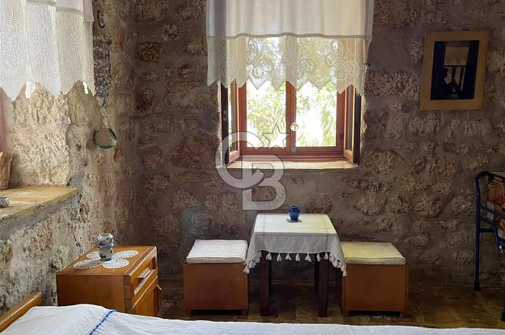 Antalya Demre'de Akdeniz RİVİERASI'NIN İncisi 928 M2