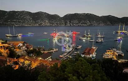 Antalya Demre'de Akdeniz RİVİERASI'NIN İncisi 928 M2