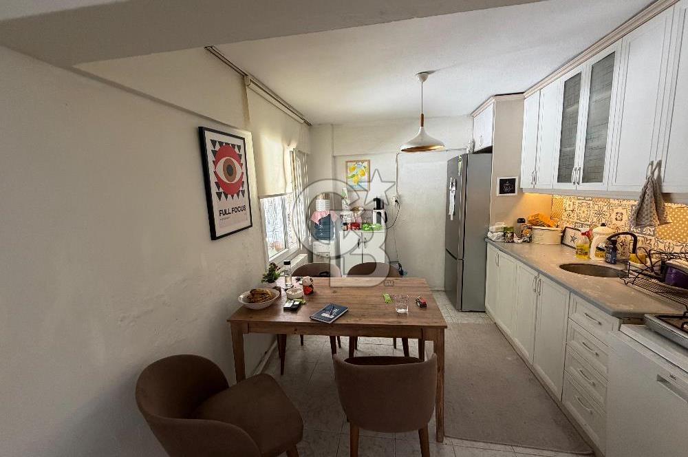 BALÇOVA'DA MASRAFSIZ BAHÇE KULLANIMLI 2+1 SATILIK DAİRE