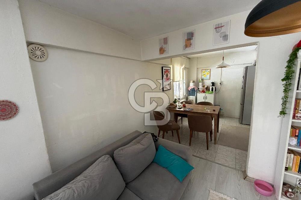 BALÇOVA'DA MASRAFSIZ BAHÇE KULLANIMLI 2+1 SATILIK DAİRE