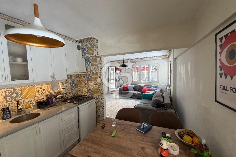 BALÇOVA'DA MASRAFSIZ BAHÇE KULLANIMLI 2+1 SATILIK DAİRE