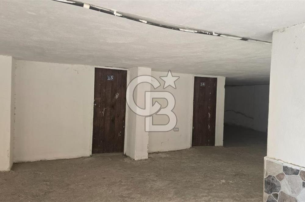 AKÇAY ALTINKUM'DA DEMİRBAYRAK SİTESİNDE 5+1 SATILIK GENİŞ DAİRE
