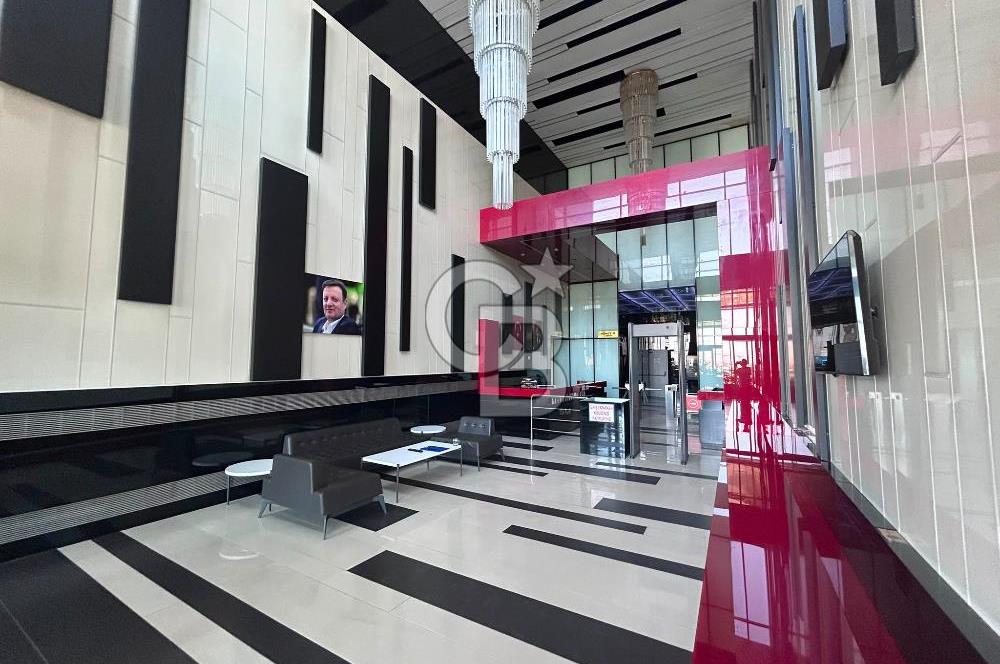 YELKEN PLAZA'DA KONYA YOLU CEPHELİ YAPILI DUBLEKS SATILIK OFİS
