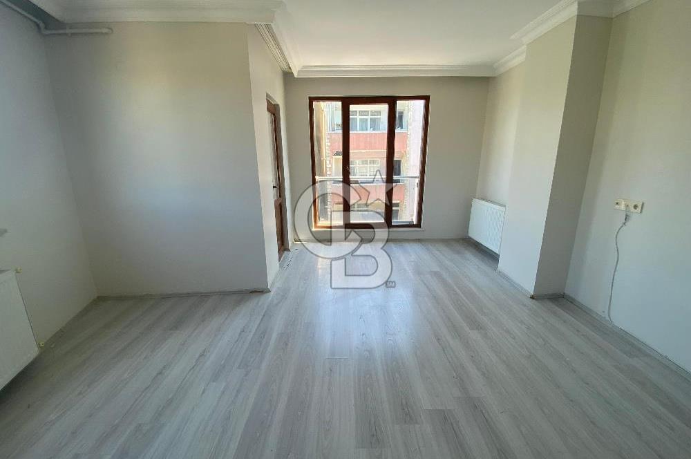 ÇEKMEKÖY ÇAMLIK MAHALLESİ'NDE 75 m² KİRALIK 2+1 DAİRE
