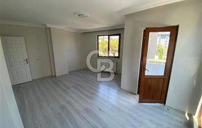 ÇEKMEKÖY ÇAMLIK MAHALLESİ'NDE 75 m² KİRALIK 2+1 DAİRE