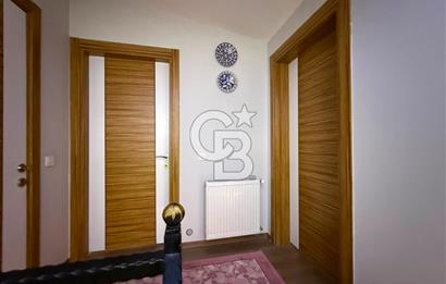 Kendine Ait Bahçesi Olan Teraslı Satılık Dubleks Daire