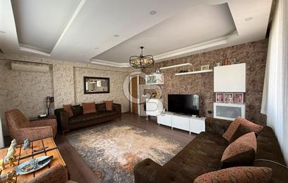 Kendine Ait Bahçesi Olan Teraslı Satılık Dubleks Daire