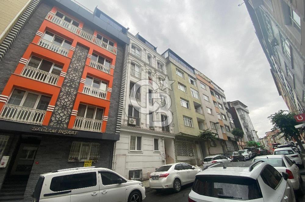 ŞİŞLİ HALİDE EDİP ADIVAR KUTLUBEY SOKAK'TA SATILIK 2+1 DAİRE