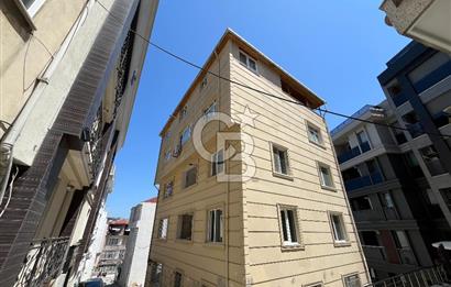 Üsküdar Merkez'de İçi Sıfır Masrafsız Balkonlu Ara Kat 3+1 Daire