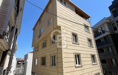 Üsküdar Merkez'de İçi Sıfır Masrafsız Balkonlu Ara Kat 3+1 Daire