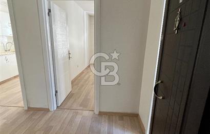 Üsküdar Merkez'de İçi Sıfır Masrafsız Balkonlu Ara Kat 3+1 Daire