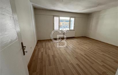 Üsküdar Merkez'de İçi Sıfır Masrafsız Balkonlu Ara Kat 3+1 Daire