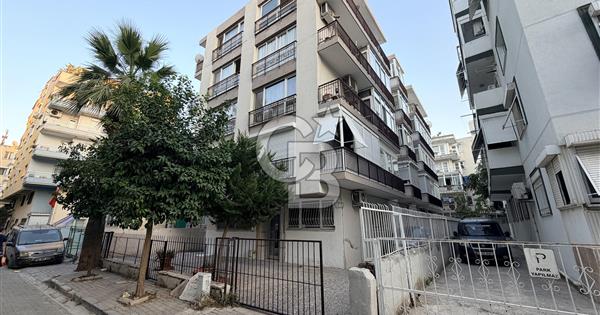 KARŞIYAKA ALAYBEYDE 3+1 KİRALIK DAİRE - 362901