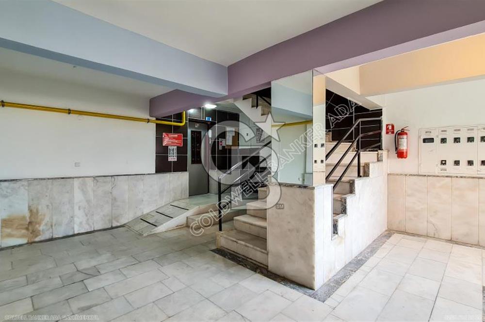 Kuşadası Ege Mahallesi'nde Satılık 3+1 Deniz Manzaralı Daire