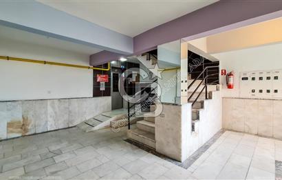 Kuşadası Ege Mahallesi'nde Satılık 3+1 Deniz Manzaralı Daire