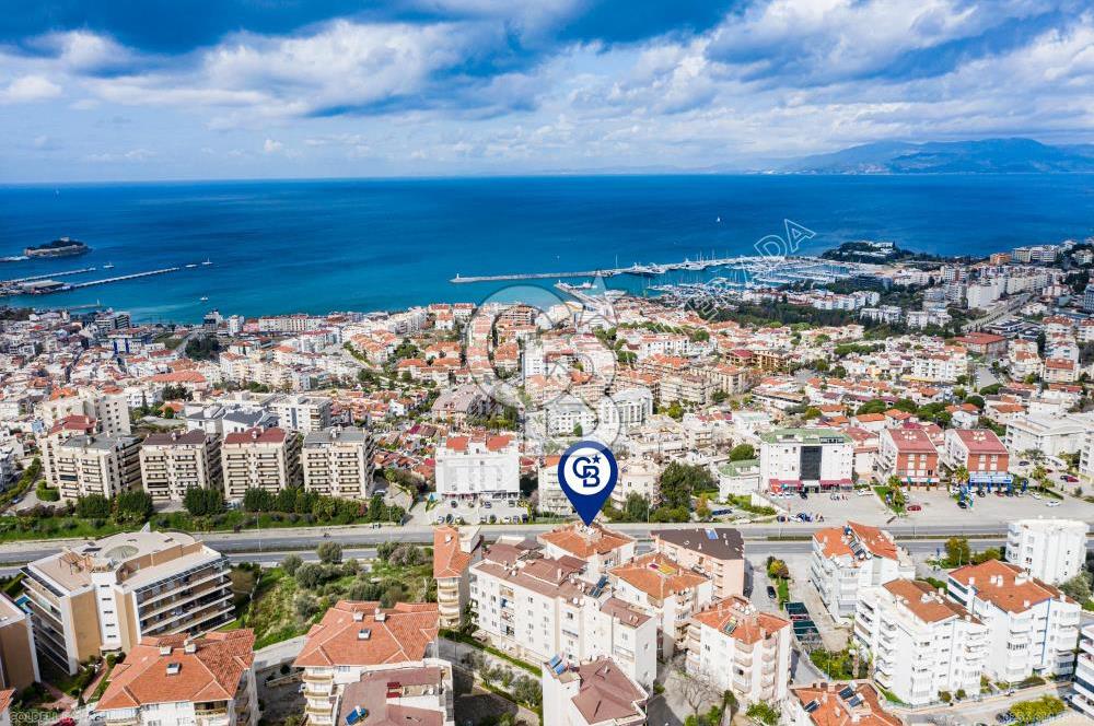Kuşadası Ege Mahallesi'nde Satılık 3+1 Deniz Manzaralı Daire