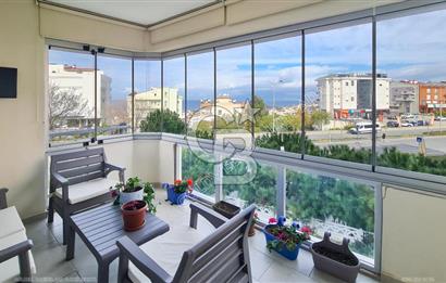 Kuşadası Ege Mahallesi'nde Satılık 3+1 Deniz Manzaralı Daire
