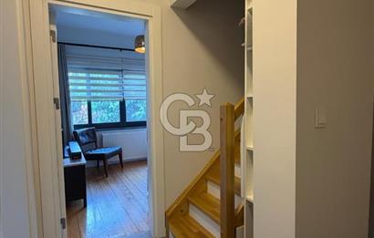 Koşuyolunda Keyifli Müstakil Kiralık Mobilyalı Dubleks Daire