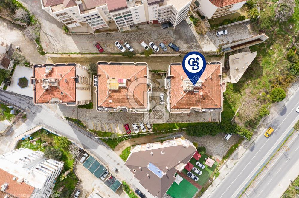Kuşadası Ege Mahallesi'nde Satılık 3+1 Deniz Manzaralı Daire