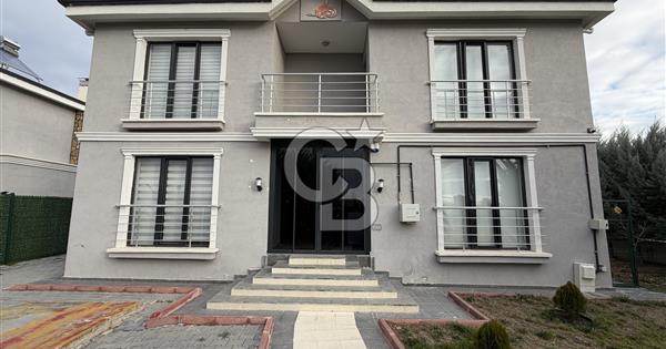 Kayı mahallesinde satılık villa - 362934