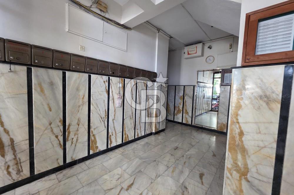 Bornova Süvari Caddesinde 2+1 Kiralık Daire