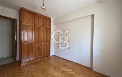 Bornova Süvari Caddesinde 2+1 Kiralık Daire