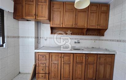 Bornova Süvari Caddesinde 2+1 Kiralık Daire