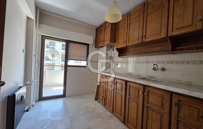 Bornova Süvari Caddesinde 2+1 Kiralık Daire