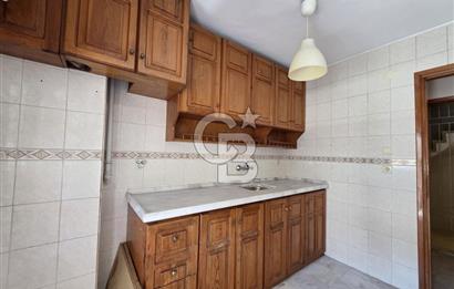 Bornova Süvari Caddesinde 2+1 Kiralık Daire