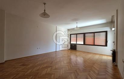 Bornova Süvari Caddesinde 2+1 Kiralık Daire