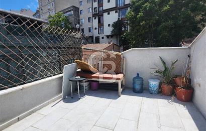 Kağıthane Akçay Sokak'ta Satılık Teraslı Dubleks Daire