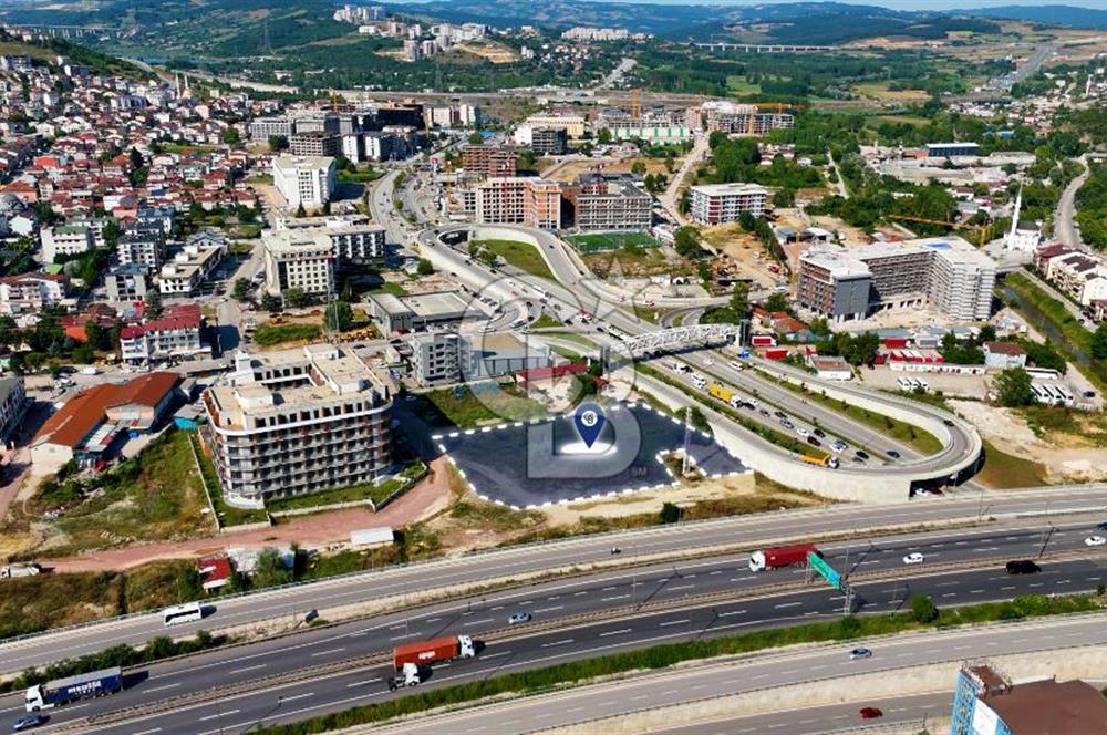 CB AKADEMİ KANDIRA YOLUNA CEPHE SATILIK REZİDANS ARSA HİSSESİ